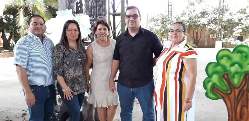 Jhon Alber Marín, Luz Mary Vargas Plazas, Hasbleidy Quesada, Fernando Corredor Medina y Yineth Saavedra, docentes de la Institución Educativa Jose Eustasio Rivera.